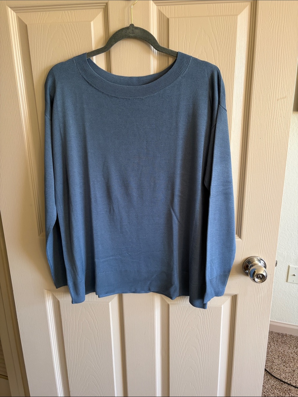 Banana Republic Women's Crewneck Sweater in Dusty Blue